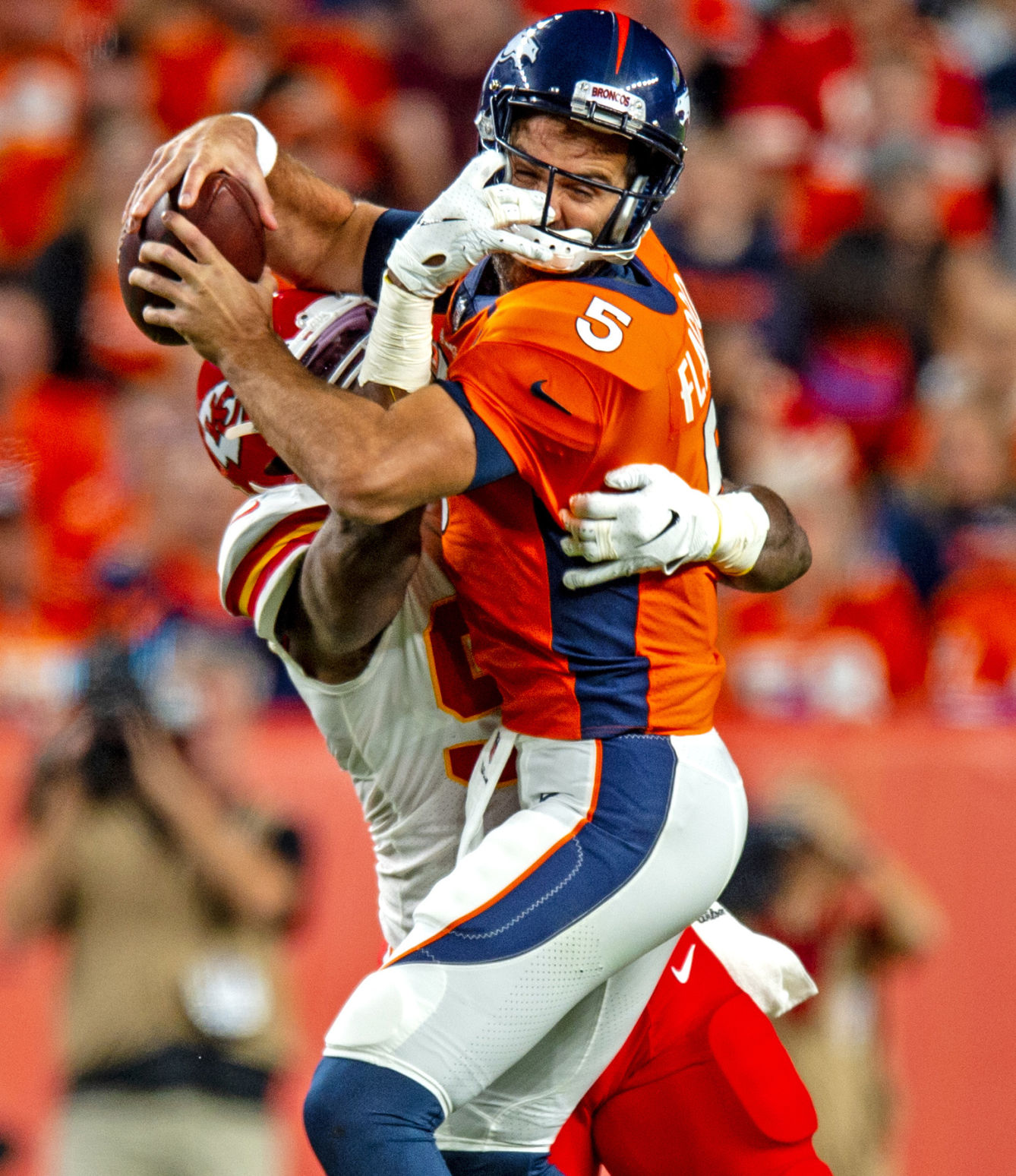 101819-s-broncos 01.JPG